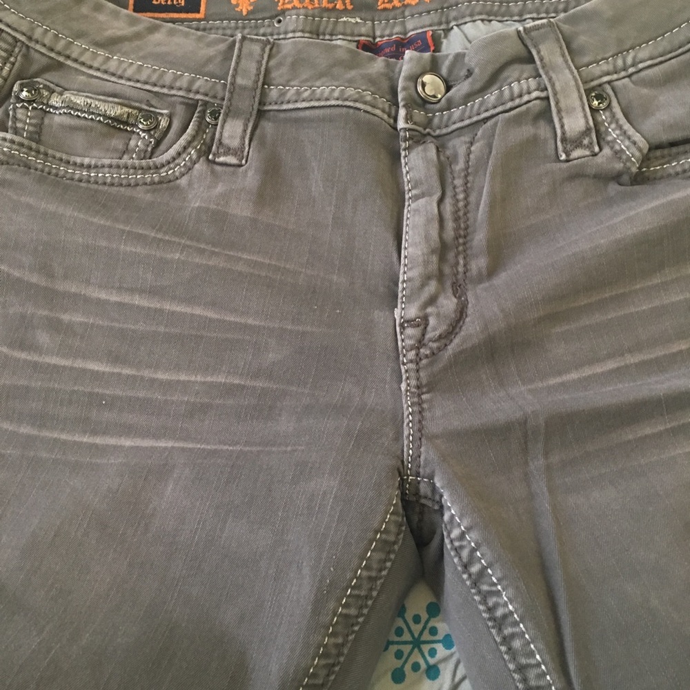 Rock Revivals Women’s Betty Skinny Jeans